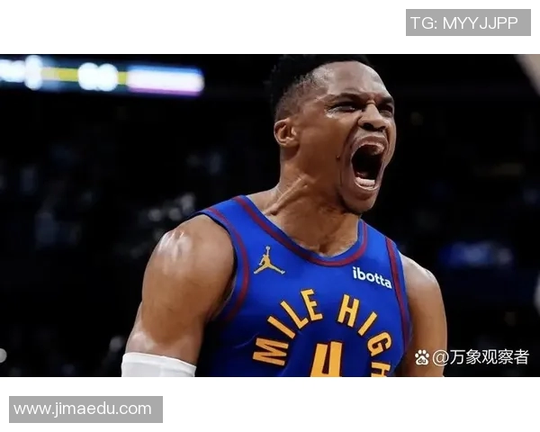 威少冷箭穿心!对决凯斯勒飙进关键三分 威少冷箭穿心!对决凯斯勒飙进关键三分