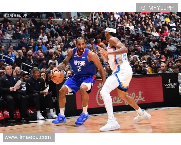 快船112-99活塞迎3喜1忧！伦纳德无解，二老太好用，替补引绝望